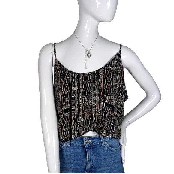 Forever 21 overlap crop top abstract print size large - Picture 1 of 6